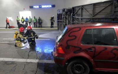 Masowy wypadek i inne katastrofy w tunelu Kaczyńskich - zdjęcie 24