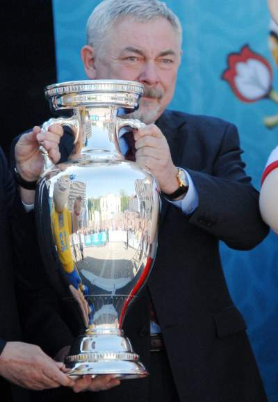 Z taczkami, łopatą, pistoletem i w kostiumie: epoka Jacka Majchrowskiego - zdjęcie 36