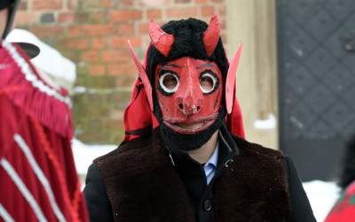 W Krakowie już zaczęli kolędowanie. Jest kolęda, jest zabawa - zdjęcie 12