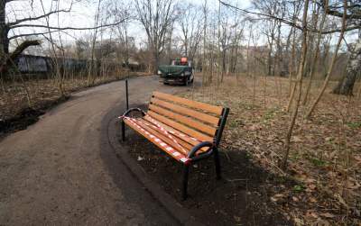 Park odzyskany przez miasto, ostatnie porządki przed otwarciem - zdjęcie 10