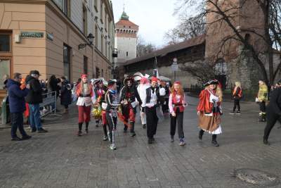 Biegiem do Nowego Roku, tu liczył się strój zawodników... - zdjęcie 16