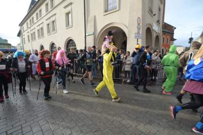 Biegiem do Nowego Roku, tu liczył się strój zawodników... - zdjęcie 13