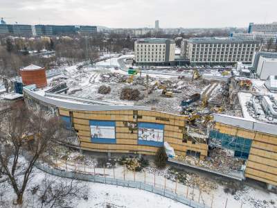 Co powstanie w tej wielkiej dziurze? Inwestor obiecuje, że zadba o zieleń - zdjęcie 4