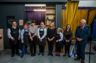 Jedyna kawiarnia prowadzona przez osoby z zespołem Downa świętuje - zdjęcie 19