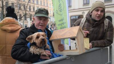 Tłumy pod magistratem. 1000 budek rozeszło się błyskawicznie - zdjęcie 3