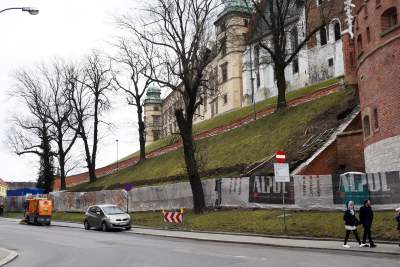 Miejsce tragedii pod Wawelem. Zginął człowiek - zdjęcie 28