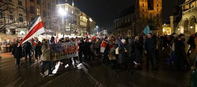 Marsze w rocznicę napaści Rosji na Ukrainę - zdjęcie 5