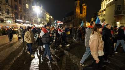 Marsze w rocznicę napaści Rosji na Ukrainę - zdjęcie 7