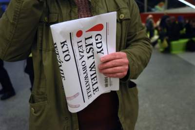 Brak kompromisu - premia dla PiS-u, flash mob na Dworcu Głównym - zdjęcie 34