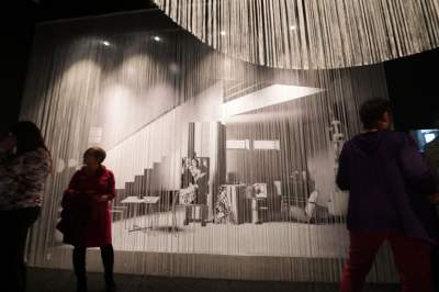 Ostatnie dni wystawy prac Tamary Łempickiej, tłumy w Muzeum - zdjęcie 24