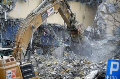 Tyle zostało po Plazie. Ostatni etap rozbiórki - zdjęcie 19