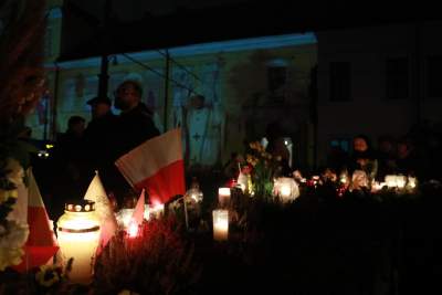 Mapping na Franciszkańskiej i czuwanie pod oknem papieskim - zdjęcie 12