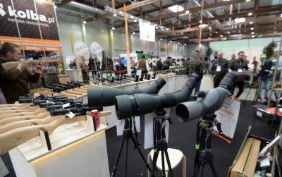 Prawie jak na targach zbrojeniowych, broni do wyboru i koloru - zdjęcie 4