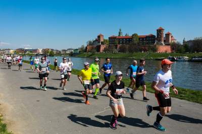 Prawdziwy dzień bez samochodu na ulicach Krakowa. Udane, wielkie bieganie - zdjęcie 40
