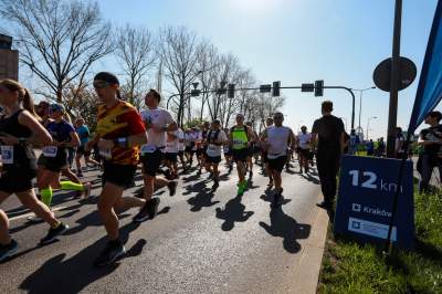 Prawdziwy dzień bez samochodu na ulicach Krakowa. Udane, wielkie bieganie - zdjęcie 32