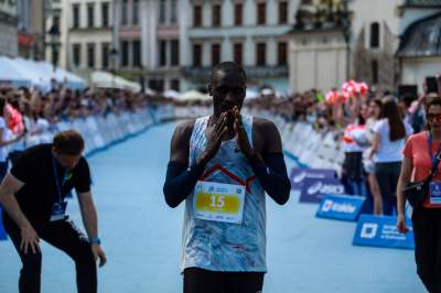 Prawdziwy dzień bez samochodu na ulicach Krakowa. Udane, wielkie bieganie - zdjęcie 47