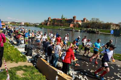 Prawdziwy dzień bez samochodu na ulicach Krakowa. Udane, wielkie bieganie - zdjęcie 43