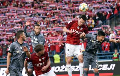 Legia na kolanach przy Reymonta - zdjęcie 13