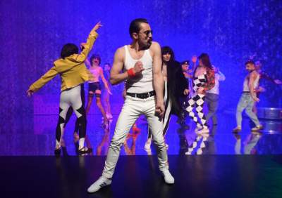 Spektakl skazany na sukces? „Królowa", historia człowieka, który stał się legendą - zdjęcie 24