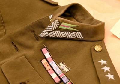 Odzyskane siłą muzealia, część uszkodzonych przez żerujące owady - zdjęcie 4