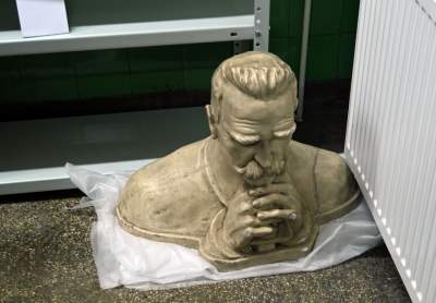 Odzyskane siłą muzealia, część uszkodzonych przez żerujące owady - zdjęcie 16