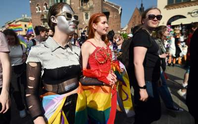 Tęczowy Kraków pokazał moc: Marsz Równości przeszedł przez miasto - zdjęcie 53