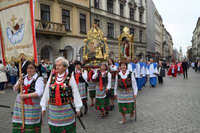 Sacrum-profanum, centralna procesja Bożego Ciała w Krakowie AD 2023 - zdjęcie 29