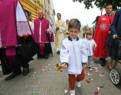Sacrum-profanum, centralna procesja Bożego Ciała w Krakowie AD 2023 - zdjęcie 9