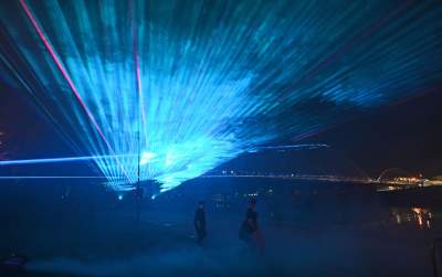 Imponująca nowa przeprawa kolejowa na Wiśle, jest też kładka pieszo-rowerowa - zdjęcie 17