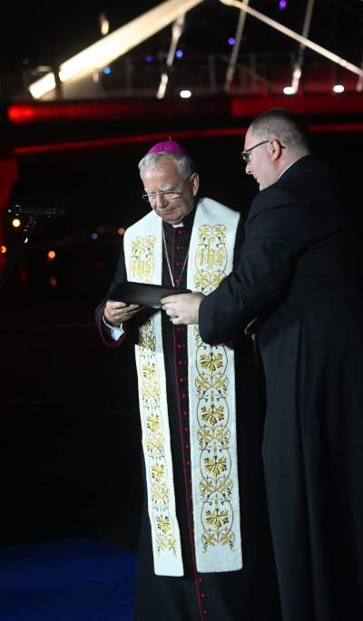 Imponująca nowa przeprawa kolejowa na Wiśle, jest też kładka pieszo-rowerowa - zdjęcie 9