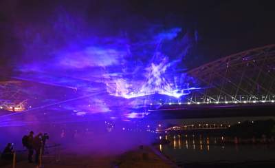 Imponująca nowa przeprawa kolejowa na Wiśle, jest też kładka pieszo-rowerowa - zdjęcie 13