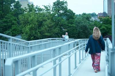 Imponująca nowa przeprawa kolejowa na Wiśle, jest też kładka pieszo-rowerowa - zdjęcie 38