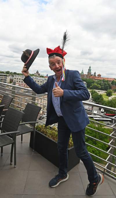 Lubi błaznować, ale pieniądze inwestuje na poważnie, tym razem chodzi o 600 milionów - zdjęcie 6