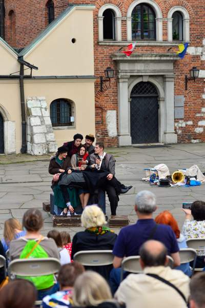 To była również plenerowa Noc Teatrów, było rewelacyjnie! - zdjęcie 26