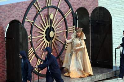 Huczna ceremonia otwarcia Igrzysk Europejskich, od Kopernika do Jana Pawła II - zdjęcie 14