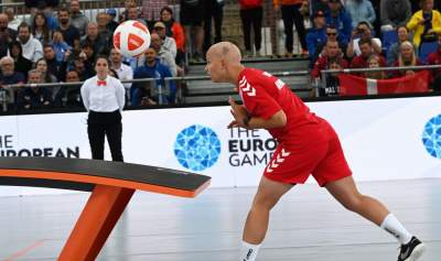 Dziwaczne zawody na Rynku, tę dyscyplinę wymyślili Węgrzy - zdjęcie 19