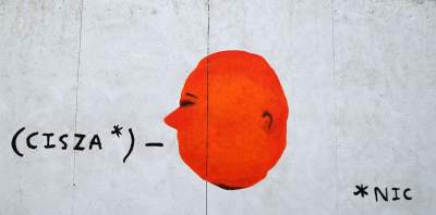 Poezja noblistki trafiła na płot, wyjątkowa wystawa na Dolnych Młynów - zdjęcie 2