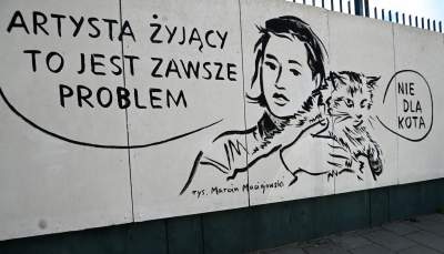 Poezja noblistki trafiła na płot, wyjątkowa wystawa na Dolnych Młynów - zdjęcie 9