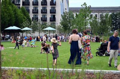 Krakowianie pokochali nowy park im. Wisławy Szymborskiej, zachwycające miejsce - zdjęcie 11