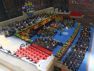 Nobel dla Szymborskiej w wersji Lego... - zdjęcie 3