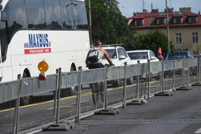 Remont mostu Dębnickiego, spore kłopoty dla kierowców - zdjęcie 9