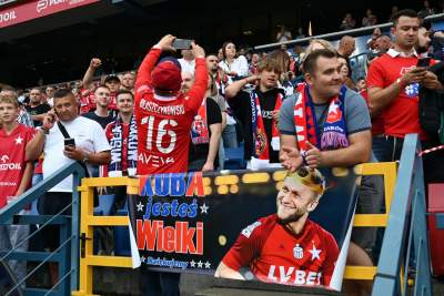 Wzruszające sceny na stadionie przy Reymonta, kibice pożegnali Kubę Błaszczykowskiego - zdjęcie 23