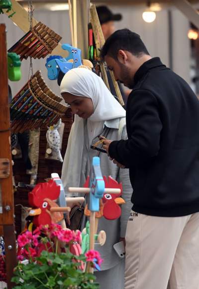 Arabskie wakacje w Krakowie, uwielbiają deszcz, zieleń i obwarzanki - zdjęcie 7
