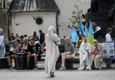 Arabskie wakacje w Krakowie, uwielbiają deszcz, zieleń i obwarzanki - zdjęcie 33