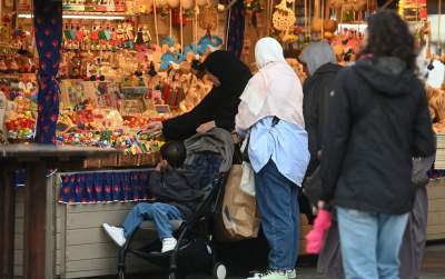 Arabskie wakacje w Krakowie, uwielbiają deszcz, zieleń i obwarzanki - zdjęcie 18