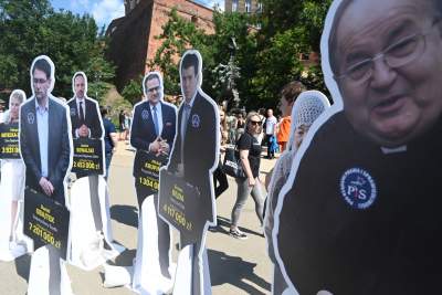 Aleja Milionerów PiS stanęła pod Wawelem, dorobili się dzięki partii - zdjęcie 8