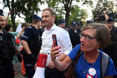 Wiec Trzaskowskiego w Skawinie, mocne wsparcie dla krakowskich kandydatów - zdjęcie 33