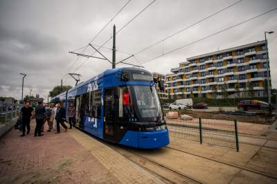 Tramwaje jeżdżą do Górki Narodowej, choć końcowy węzeł nie jest jeszcze gotowy - zdjęcie 3
