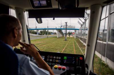 Tramwaje jeżdżą do Górki Narodowej, choć końcowy węzeł nie jest jeszcze gotowy - zdjęcie 2