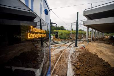 Tramwaje jeżdżą do Górki Narodowej, choć końcowy węzeł nie jest jeszcze gotowy - zdjęcie 11